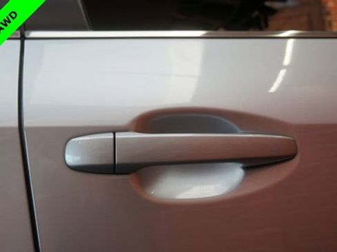 Used 2023 Subaru Outback Premium image 86