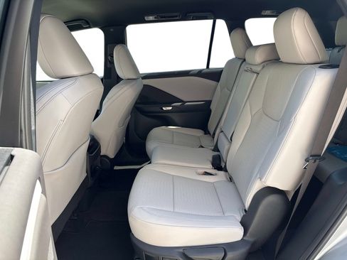 New 2026 Lexus TX 350 FWD image 14