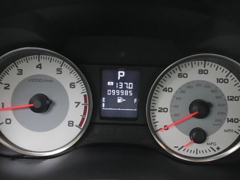 Used 2012 Subaru Impreza 2.0i Limited w/ Popular Pkg 2 image 7