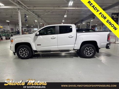 Used 2020 GMC Canyon All Terrain w/ Trailering Package image 2
