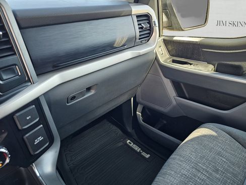 Used 2021 Ford F150 XLT w/ Equipment Group 302A High RWD image 29