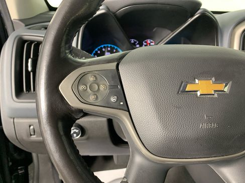 Used 2022 Chevrolet Colorado Z71 w/ Z71 Midnight Edition AWD/4WD image 19