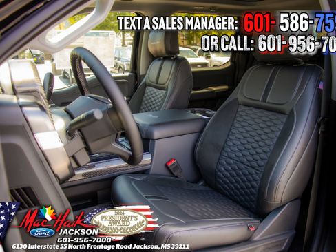 New 2026 Ford F250 Lariat w/ Black Appearance Package AWD/4WD image 43
