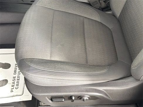 Used 2019 GMC Sierra 1500 SLE image 17