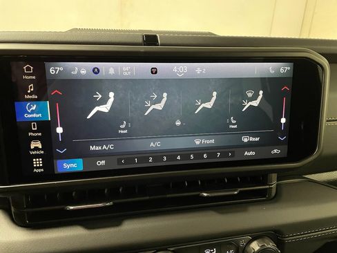 New 2025 Jeep Gladiator Sport image 19