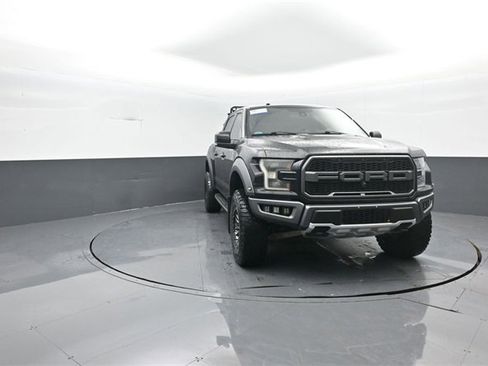 Certified 2018 Ford F150 Raptor w/ Equipment Group 802A Luxury image 2