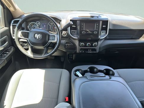 Used 2020 RAM 3500 Big Horn AWD/4WD image 16