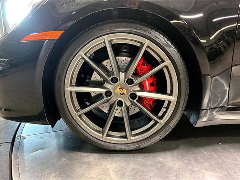 Used 2024 Porsche 911 Carrera image 14
