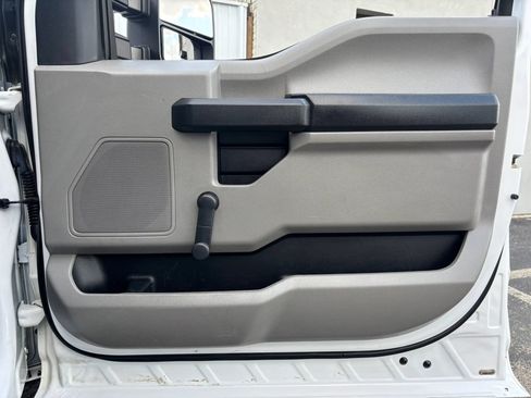 Used 2017 Ford F350 XL RWD image 40