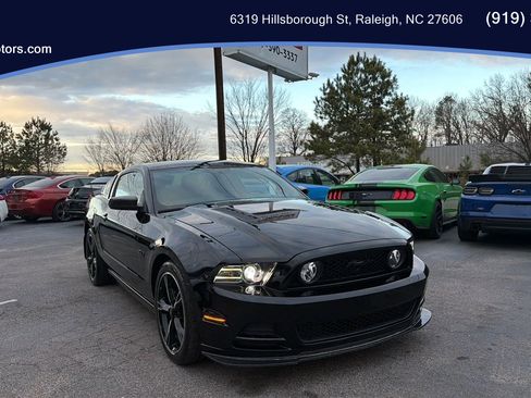 Used 2013 Ford Mustang GT Premium w/ Comfort Pkg image 1