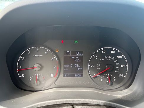 Used 2022 Hyundai Accent SE image 17