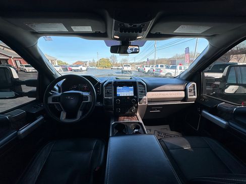 Used 2017 Ford F350 Lariat w/ Lariat Ultimate Package image 10