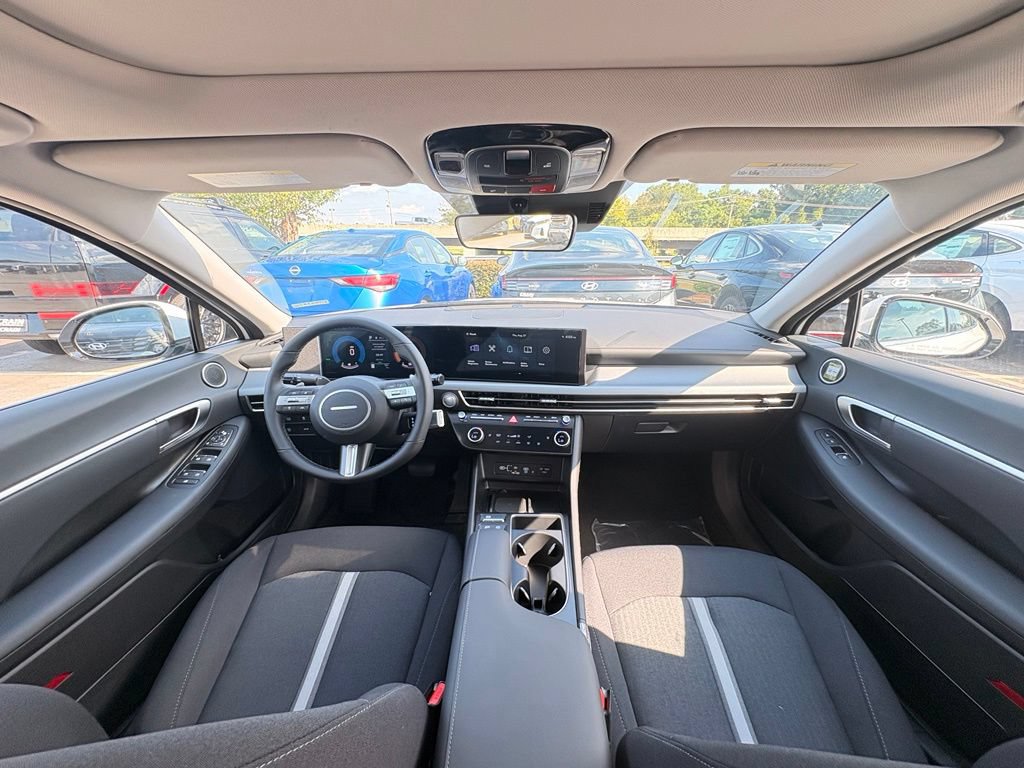 New 2026 Hyundai Sonata SEL FWD image 29