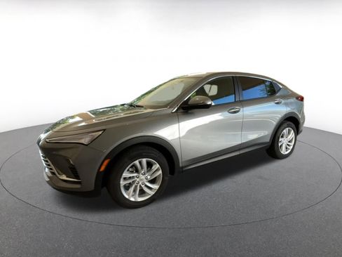 Used 2025 Buick Envista Preferred image 8