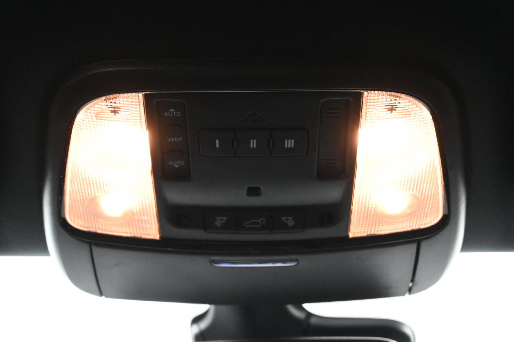 Used 2023 Dodge Durango R/T RWD image 26
