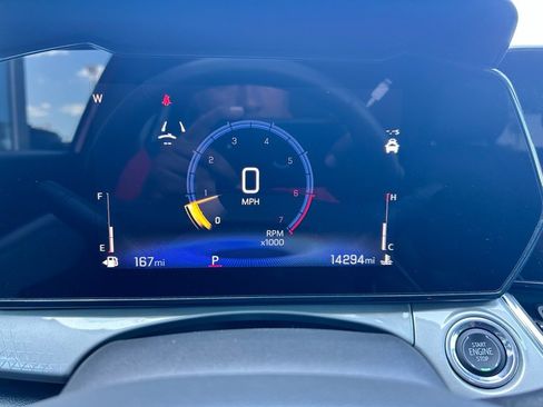 Used 2025 Chevrolet Trax LT w/ Driver Confidence Package image 7