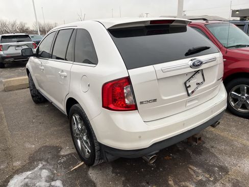 Used 2011 Ford Edge Limited w/ Driver Entry Pkg image 9