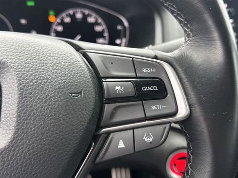 Used 2022 Honda Accord Sport image 15