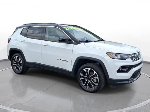 Used 2022 Jeep Compass Limited AWD/4WD image 1