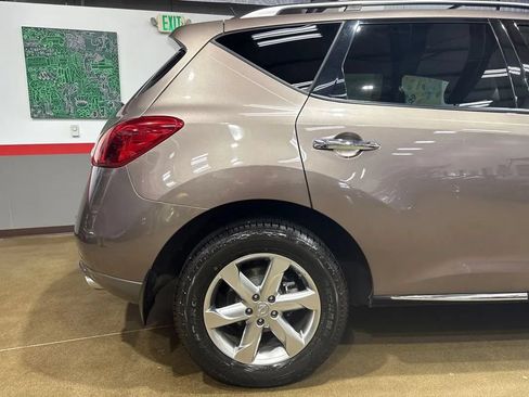 Used 2010 Nissan Murano SL w/ Leather Pkg AWD/4WD image 32