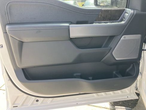 Used 2024 Ford F250 Lariat w/ Lariat Ultimate Package image 21