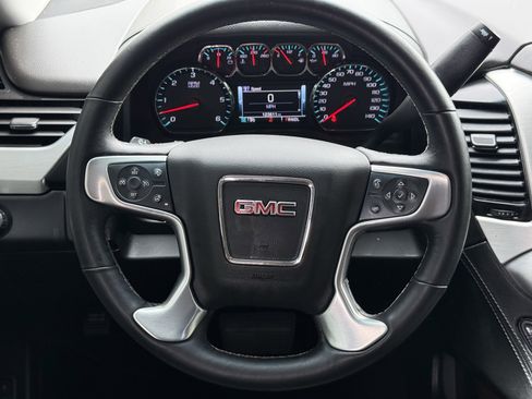 Used 2018 GMC Yukon SLT w/ Premium Edition image 15