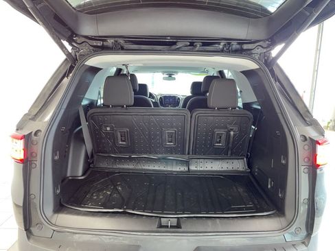 Used 2020 Chevrolet Traverse LT w/ LPO, Floor Liner Package image 15