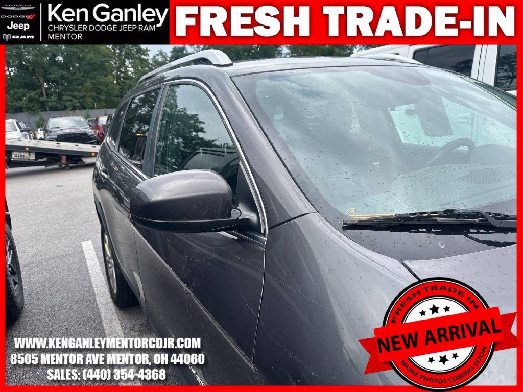Used 2014 Jeep Cherokee Latitude w/ Cold Weather Group FWD image 12