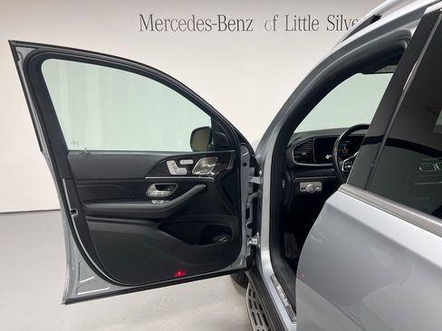 Used 2022 Mercedes-Benz GLE 350 4MATIC image 17