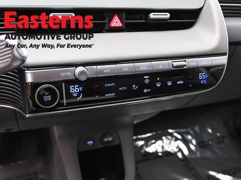 Used 2023 Hyundai Ioniq 5 SE AWD/4WD image 19