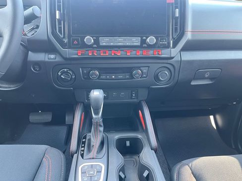 New 2026 Nissan Frontier PRO-4X w/ Pro-4x Convenience Package image 3