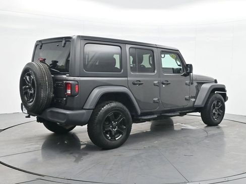 Used 2018 Jeep Wrangler Unlimited Sport S image 5