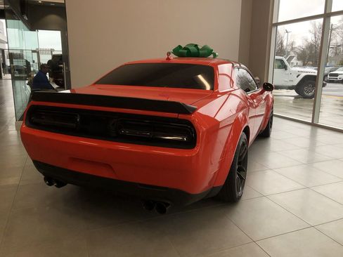 Used 2023 Dodge Challenger SRT Hellcat image 13