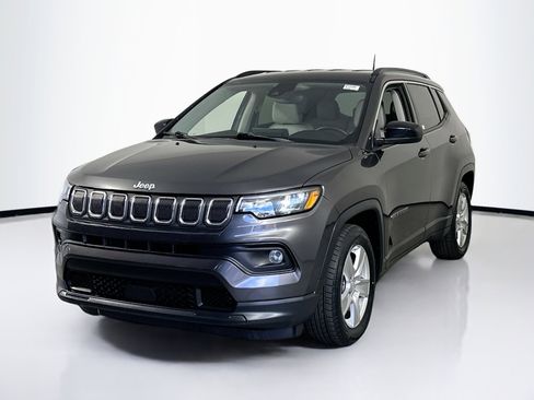 Used 2022 Jeep Compass Latitude w/ Convenience Group image 1