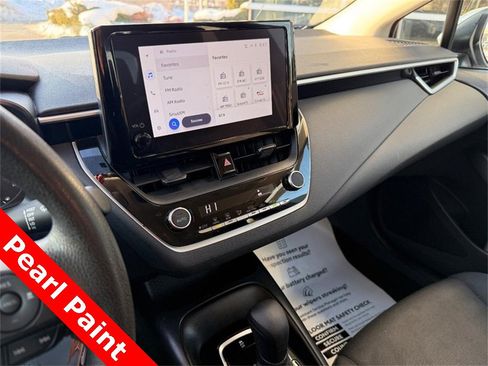 Used 2024 Toyota Corolla LE image 25