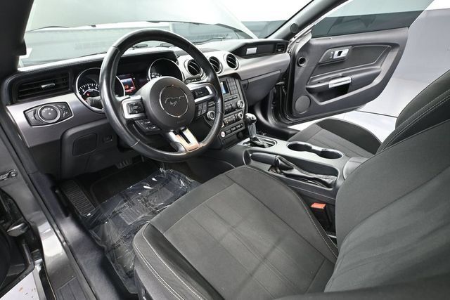 Used 2018 Ford Mustang GT RWD image 17