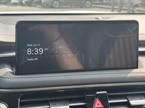 New 2026 Genesis G70 2.5T Prestige image 25