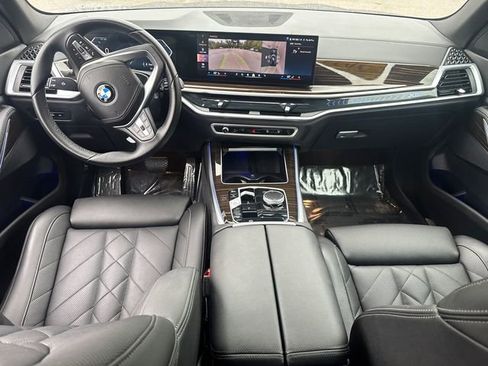 Used 2024 BMW X5 xDrive40i w/ Parking Assistance Package image 23