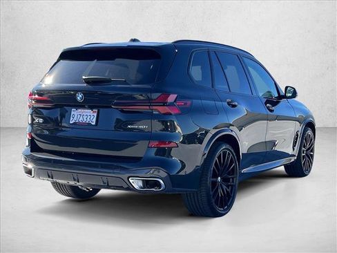 Used 2024 BMW X5 xDrive40i w/ M Sport Package image 5
