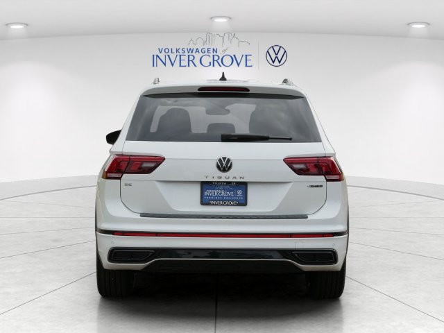 Certified 2024 Volkswagen Tiguan SE R-Line AWD/4WD image 6