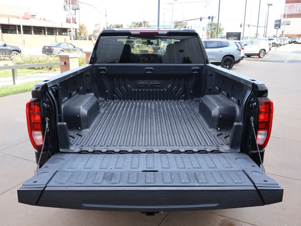 Used 2021 GMC Sierra 1500 Elevation AWD/4WD image 7