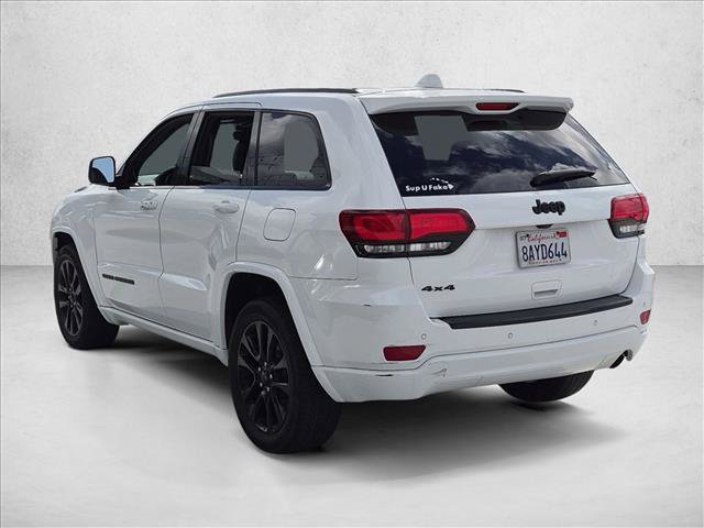 Used 2018 Jeep Grand Cherokee Altitude AWD/4WD image 7
