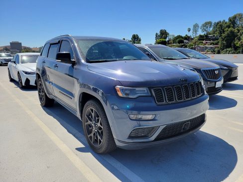 Used 2021 Jeep Grand Cherokee Limited X RWD image 2