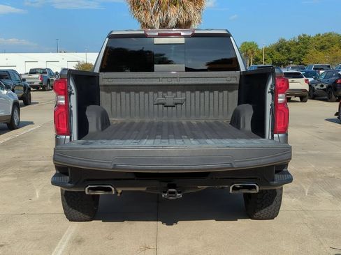 Used 2021 Chevrolet Silverado 1500 LT Trail Boss w/ Convenience Package II AWD/4WD image 24