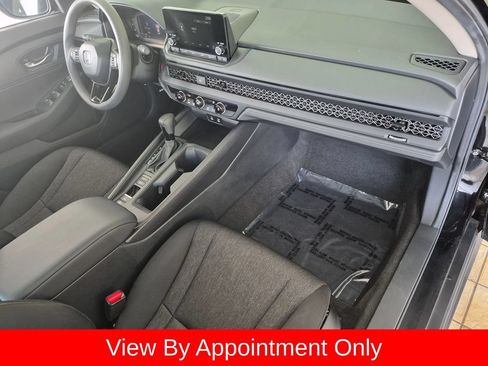 Used 2025 Honda Accord LX image 25