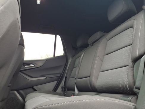 Used 2025 Chevrolet Equinox LT image 13