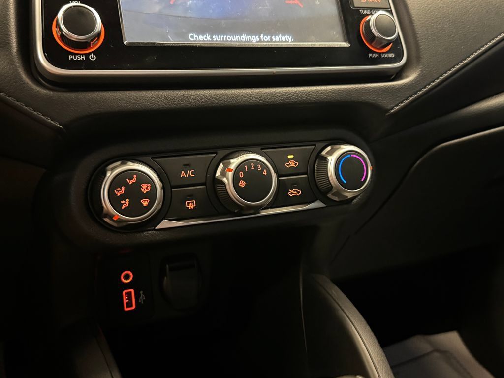 Used 2021 Nissan Versa S FWD image 15