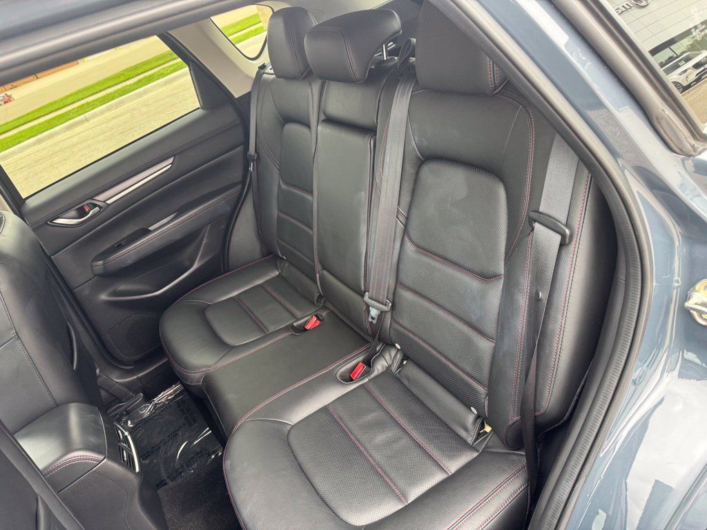 Used 2025 MAZDA CX-5 Carbon Edition AWD/4WD image 10