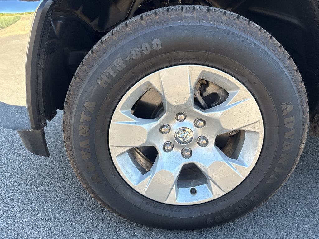 Used 2025 RAM 1500 Big Horn AWD/4WD image 24