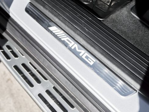 Used 2024 Mercedes-Benz GLS 63 AMG 4MATIC image 34